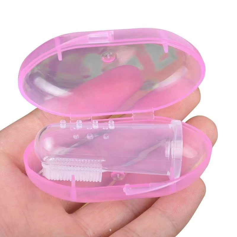 Premium Silicone Pet Finger Toothbrush for Dogs and Cats - Tartar Control and Oral Care Tool for Fresh Breath