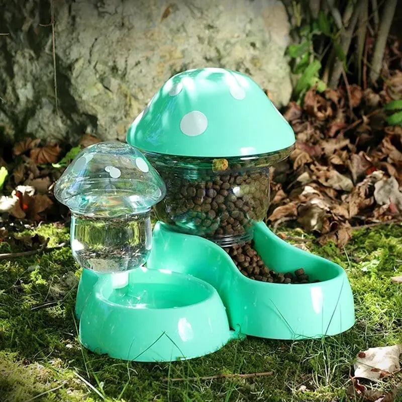 Smartpaws 1.8L Automatic Pet Feeder featuring an Anti-Tipping Mushroom Bowl Design